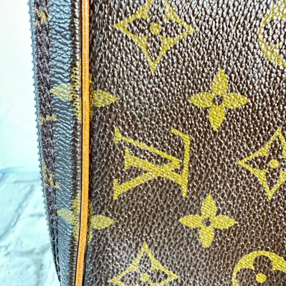 Authentic Louis Vuitton Monogram Marly Dragonne PM - Picture 7 of 15